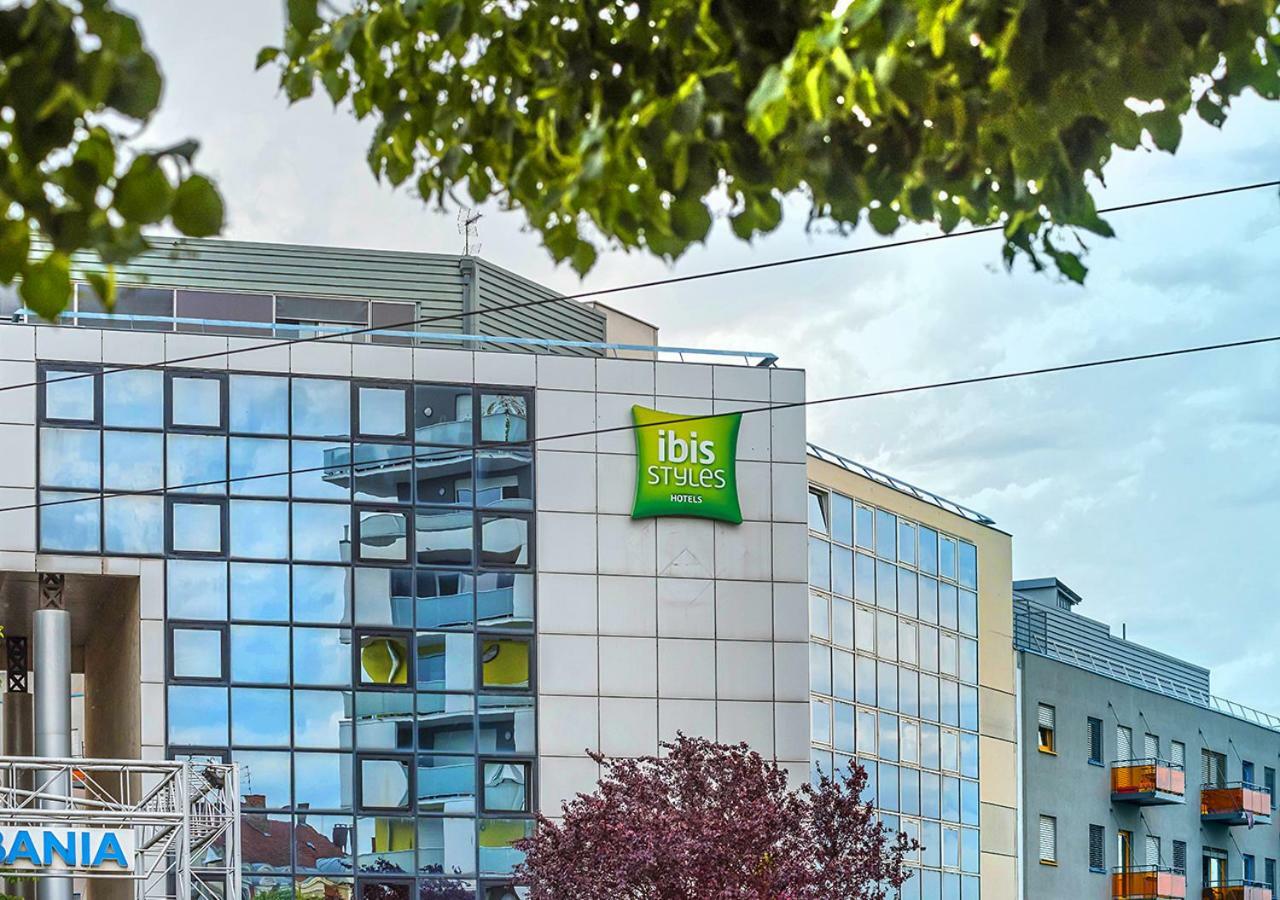 Ibis Styles Strasbourg Stade De La Meinau Exterior foto